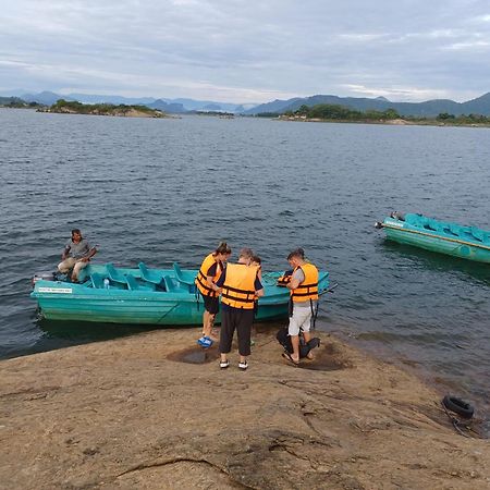 Gal Oya Lake View Inginiyagala Polwatta 외부 사진